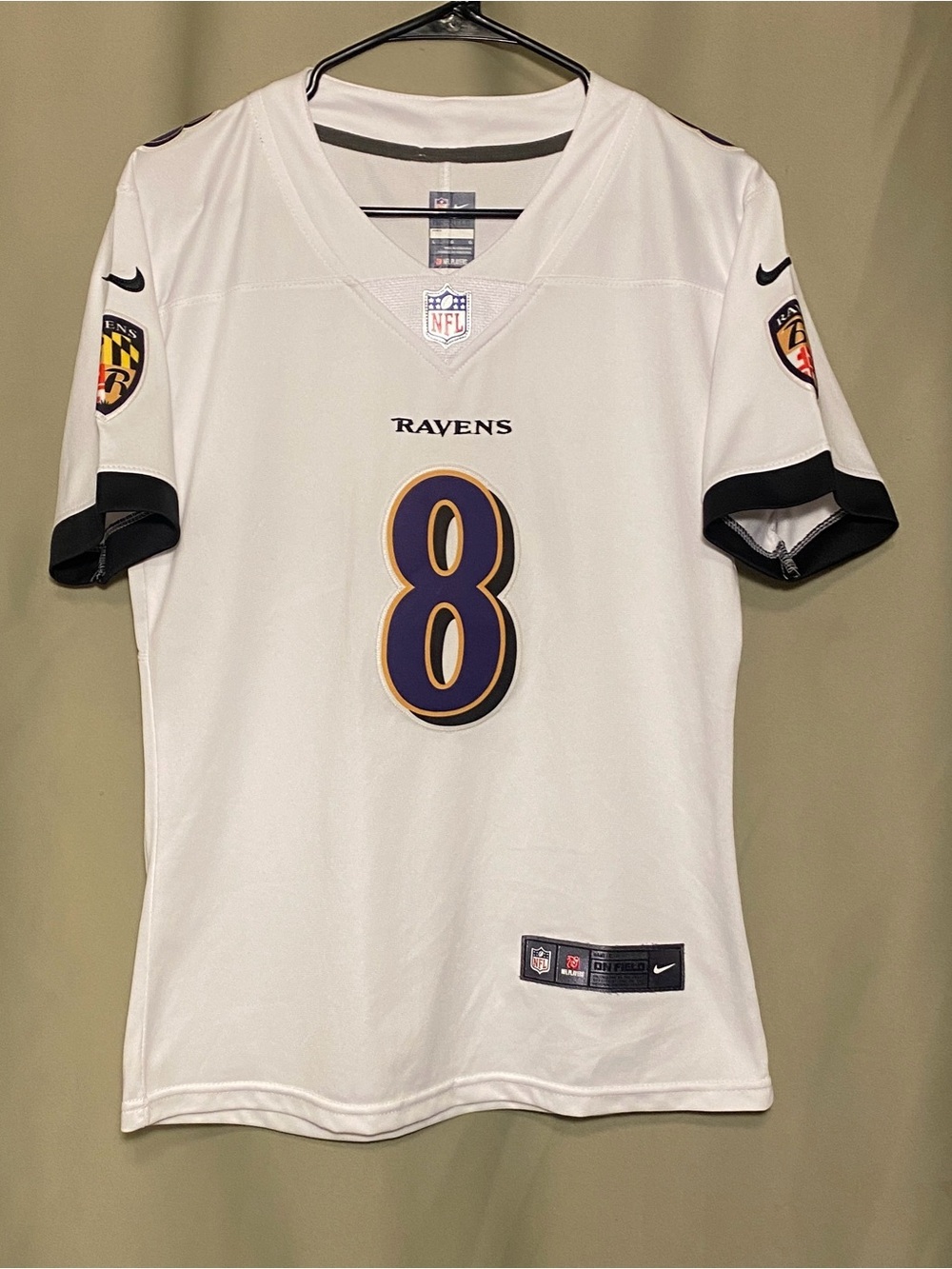 Nike Baltimore Ravens Lamar Jackson NFL Players Football Jersey Youth L